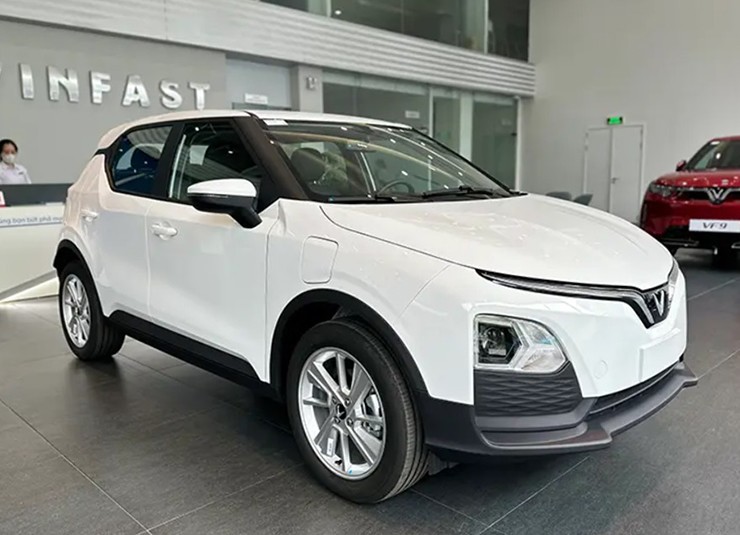 Giá xe điện VinFast VF 5 tháng 5/2025, lăn bánh 0% phí trước bạ - 4