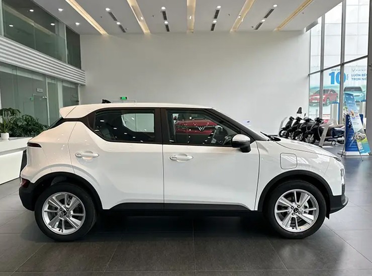 Giá xe điện VinFast VF 5 tháng 5/2025, lăn bánh 0% phí trước bạ - 6