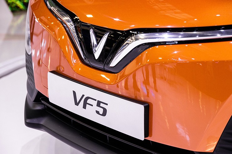 Giá xe điện VinFast VF 5 tháng 5/2025, lăn bánh 0% phí trước bạ - 2