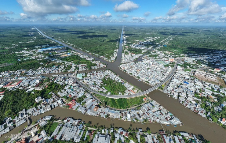 TP Ngã Bảy nơi hội tụ 7 dòng sông ở miền Tây - 1
