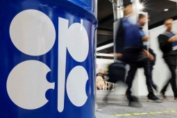 Giá dầu cắm đầu lao dốc, OPEC+ vẫn quyết định làm điều này