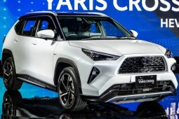 Toyota Yaris Cross trở lại top 3 mẫu xe xăng bán chạy nhất