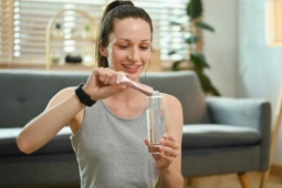 6 nhóm phụ nữ được khuyến cáo không uống bổ sung collagen
