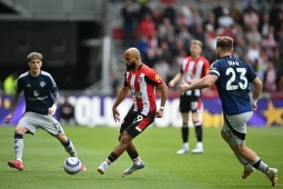 Video bóng đá Brentford - MU: Rượt đuổi điên rồ, 7 bàn mãn nhãn (Ngoại hạng Anh)