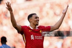 Fan Liverpool tức điên, " The Kop " cho phép Arnold sang Real sớm với giá bèo