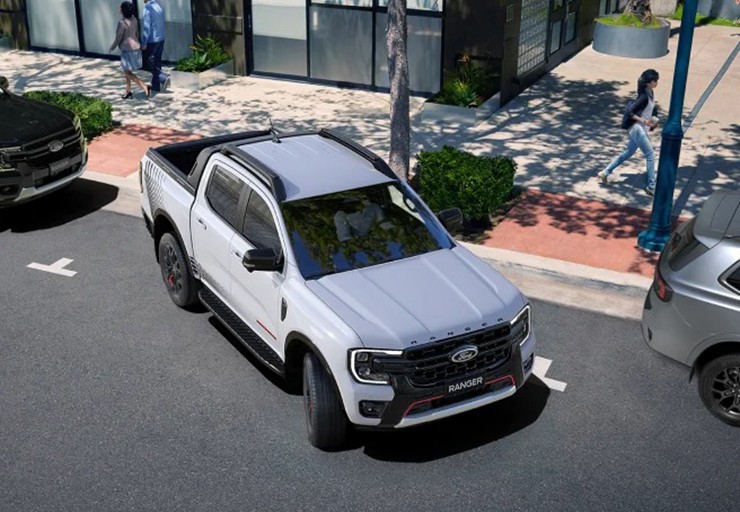 Giá xe Ford Ranger tháng 5/2025, ưu đãi 50% lệ phí trước bạ - 3