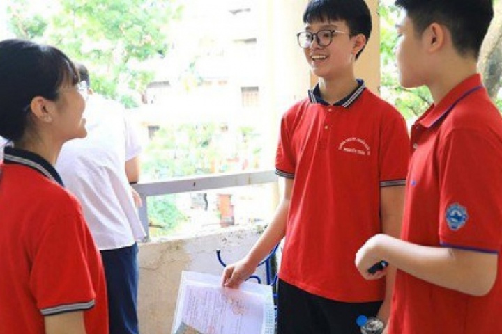 Khi nào Hà Nội công bố ‘tỷ lệ chọi’ vào lớp 10 các trường công lập?