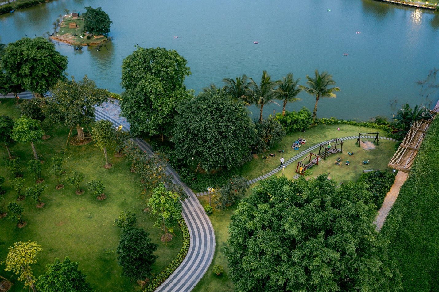 Không gian sống hài hoà với thiên nhiên tại Eco Central Park