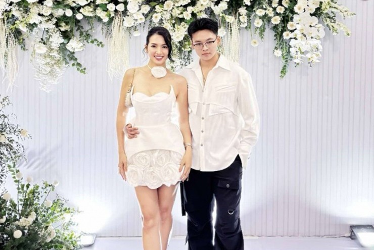 Diện mạo con trai siêu mẫu Anh Thư ở tuổi 18 gây chú ý