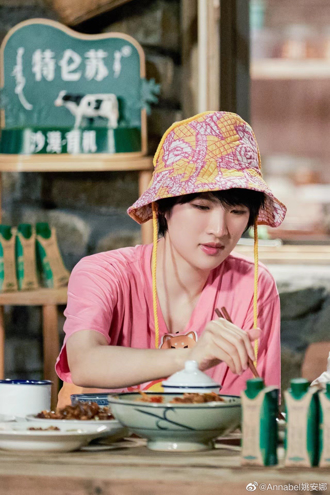 Diêu An Na bị chỉ trích diễn dở, từng bị cáo buộc dùng tiền mua vai.