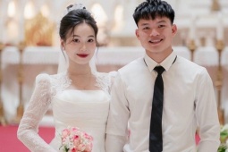 Hồ Văn Cường và bạn gái giáo viên tổ chức cưới ở nhà thờ