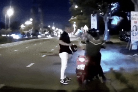 Xác minh clip tài xế Grab tại Đà Nẵng bị khách đánh tới tấp