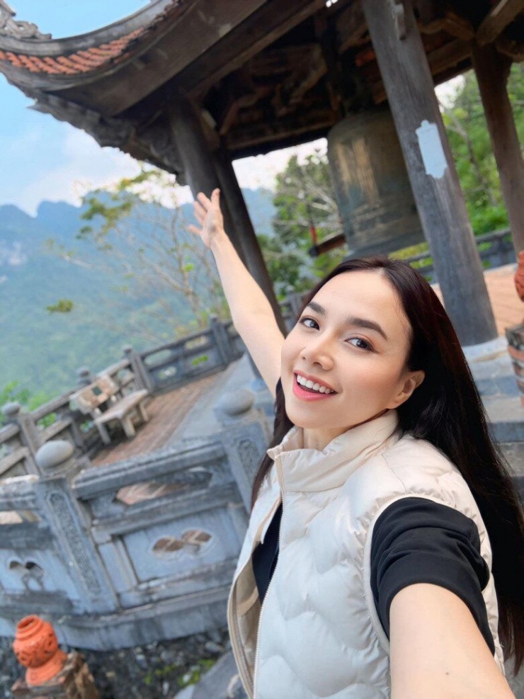 Người đẹp Tây Đô tuổi 40 bất ngờ bị CĐM "đào" lại ảnh cũ cách đây 20 năm, ai cũng sửng sốt vì nhan sắc đẹp đến rung động - 16