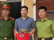 Thấy "vật lạ" trong vườn nhà, không ngờ là loài quý hiếm