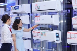 Lợi ích bất ngờ khi kết hợp dùng máy lạnh và quạt điều hòa