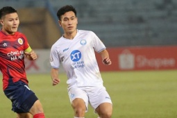 Tuyển Việt Nam: HLV Kim Sang Sik  khó thở  vì Quang Hải