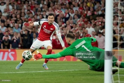 PSG mơ  " ngai vàng "  Cúp C1: Donnarumma cứu thua cực đỉnh, thách thức Arsenal