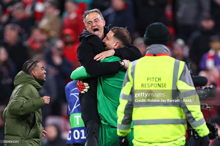 Gianluigi Donnarumma được HLV Luis Enrique khen ngợi