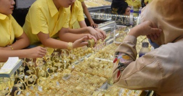 Giá vàng hôm nay, 6-5: Bật tăng rất nhanh