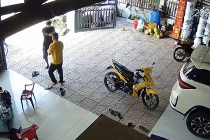 Còn nhiều mảnh đạn li ti trong não tài xế bị bắn