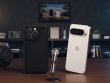Google tiếp tục "khịa" iPhone 17 Pro với thiết kế thanh camera giống Pixel
