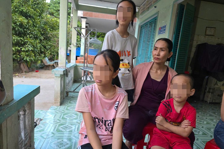 Gia đình nữ sinh Nguyễn Ngọc Bảo Trân mong muốn làm sáng tỏ sự thật về cái chết của con gái mình. Ảnh: Đàm Đệ