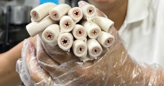 Cảnh tượng bất ngờ tại quán ăn của ông chủ khoe...