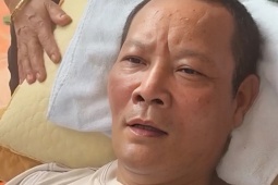 Diễn viên Thái Hòa liệt nửa người