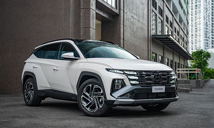 Giá xe Hyundai Tucson niêm yết và lăn bánh tháng 5/2025 - 2