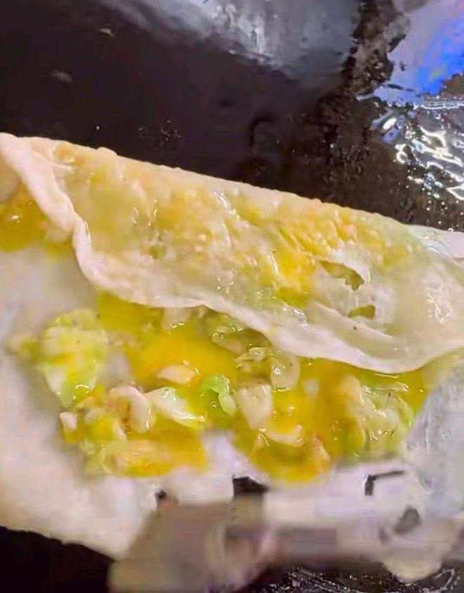 Bán bánh 26 năm, người đàn ông mua được 4 căn nhà, nuôi sống đại gia đình - 1