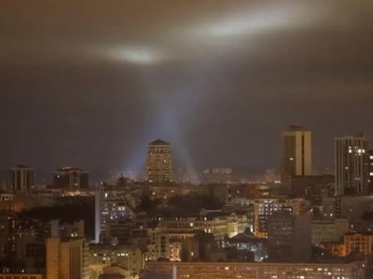 Tình hình ở Ukraine sau khi Nga đơn phương tạm ngừng bắn 3 ngày