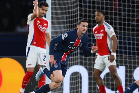 PSG phản công sắc lẹm: Hàng thủ Arsenal vụn vỡ, vé chung kết Cúp C1 xứng đáng