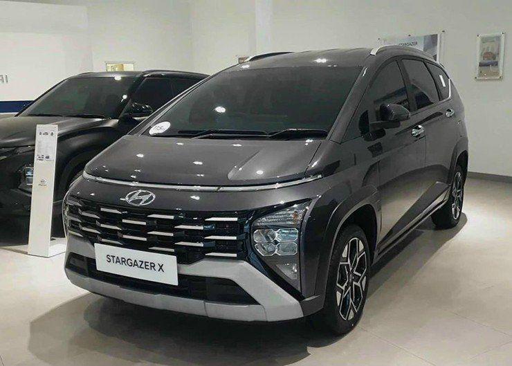 Stargazer: MPV Hàn Quốc đầy đủ tính năng, nhưng bị nhìn kiểu người Việt - 2