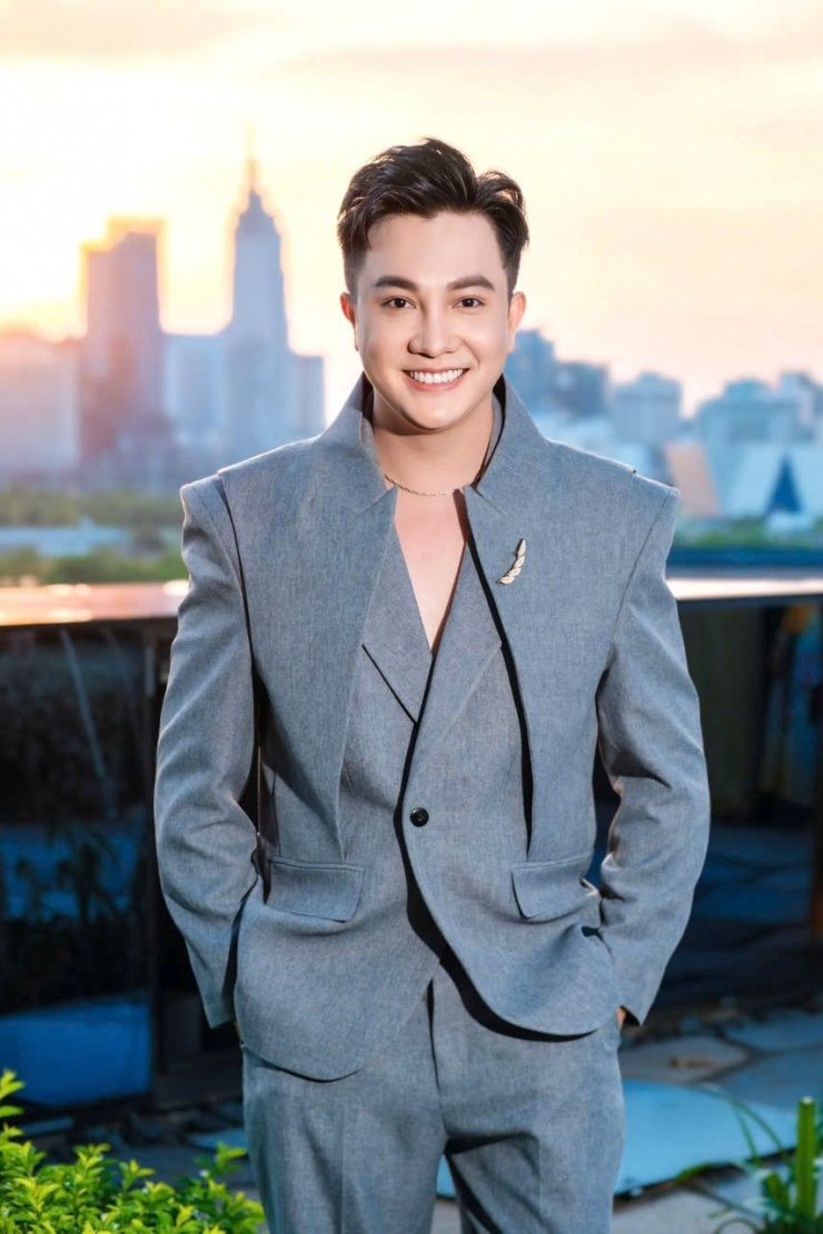 Diễn viên, MC Lê Nguyên Bảo.