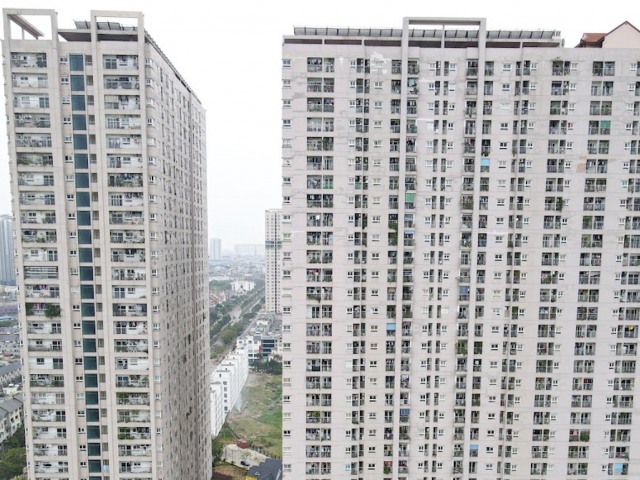 Nguyên nhân bất ngờ vụ cục tiền rơi từ tầng cao chung cư Hà Nội