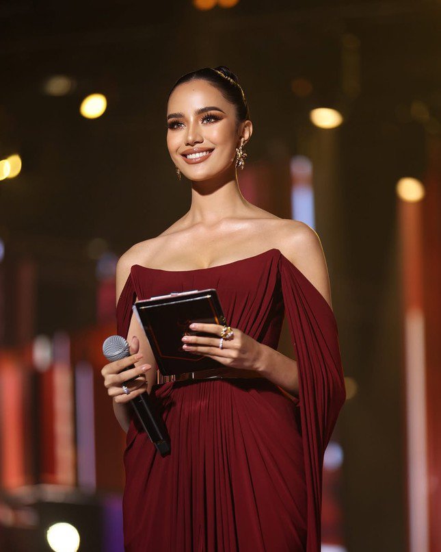Bạn cùng phòng của Hoa hậu Ý Nhi được dự đoán đăng quang Miss World 2025 - 3