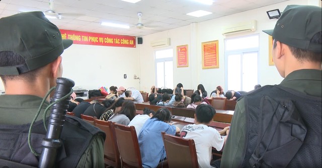 Các đối tượng bị bắt giữ