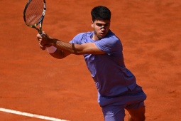 Trực tiếp tennis Lajovic - Alcaraz:  " Tiểu Nadal "  áp đảo (Rome Open)