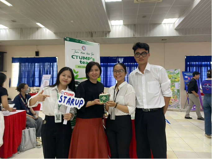 Tiến sĩ Nguyễn Thị Linh Tuyền, Cố vấn trong cuộc thi Khởi nghiệp của sinh viên tại Trường Đại học Y Dược Cần Thơ