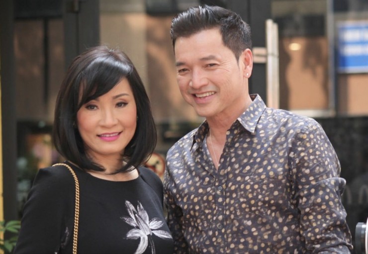 20 năm nhân duyên vợ chồng của Quang Minh - Hồng Đào cũng đổ vỡ vào năm 2019.