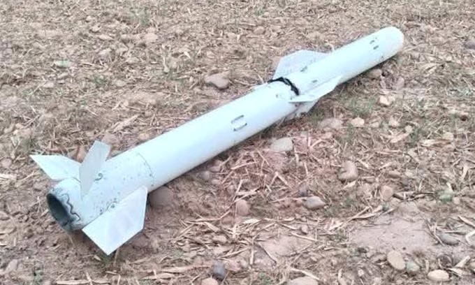 Tên lửa PL-15E rơi gần làng Kamahi Devi, bang Punjab, Ấn Độ. Ảnh: War Zone