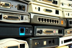 Những router  " cổ đại "  đang rơi vào tầm ngắm của hacker do FBI  " điểm mặt " 