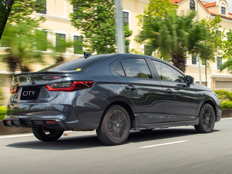 Honda hỗ trợ 50% lệ phí trước bạ cho hàng loạt mẫu xe chủ lực