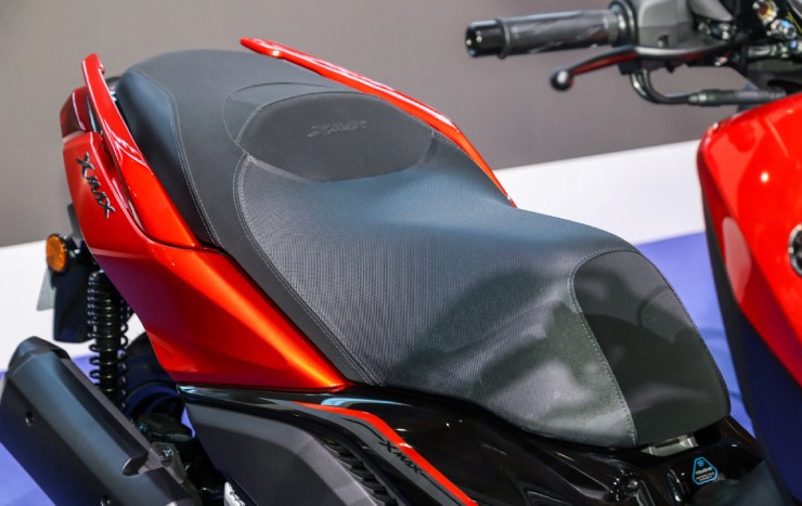 Ra mắt 2025 Yamaha XMax, giá khởi điểm từ nhỉnh 150 triệu đồng - 7