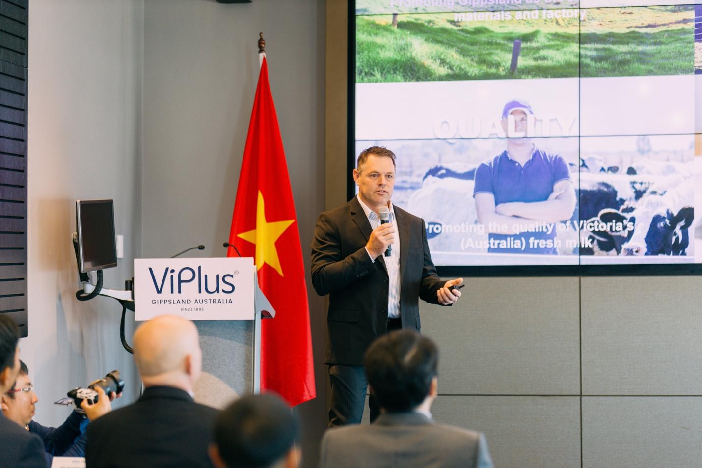 CEO Viplus Dairy giới thiệu về nguồn sữa “thuận tự nhiên” trứ danh từ Gippsland.
