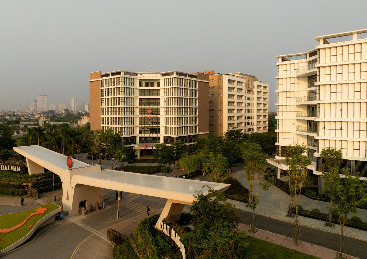 Môi trường học tập khang trang, hiện đại của sinh viên trường Đại học Đại Nam.
