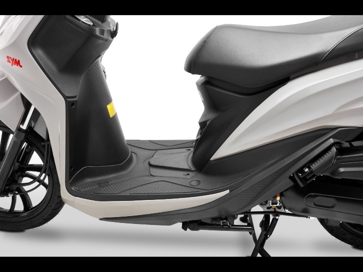 SYM Shark 50cc 2025 mang phong cách 