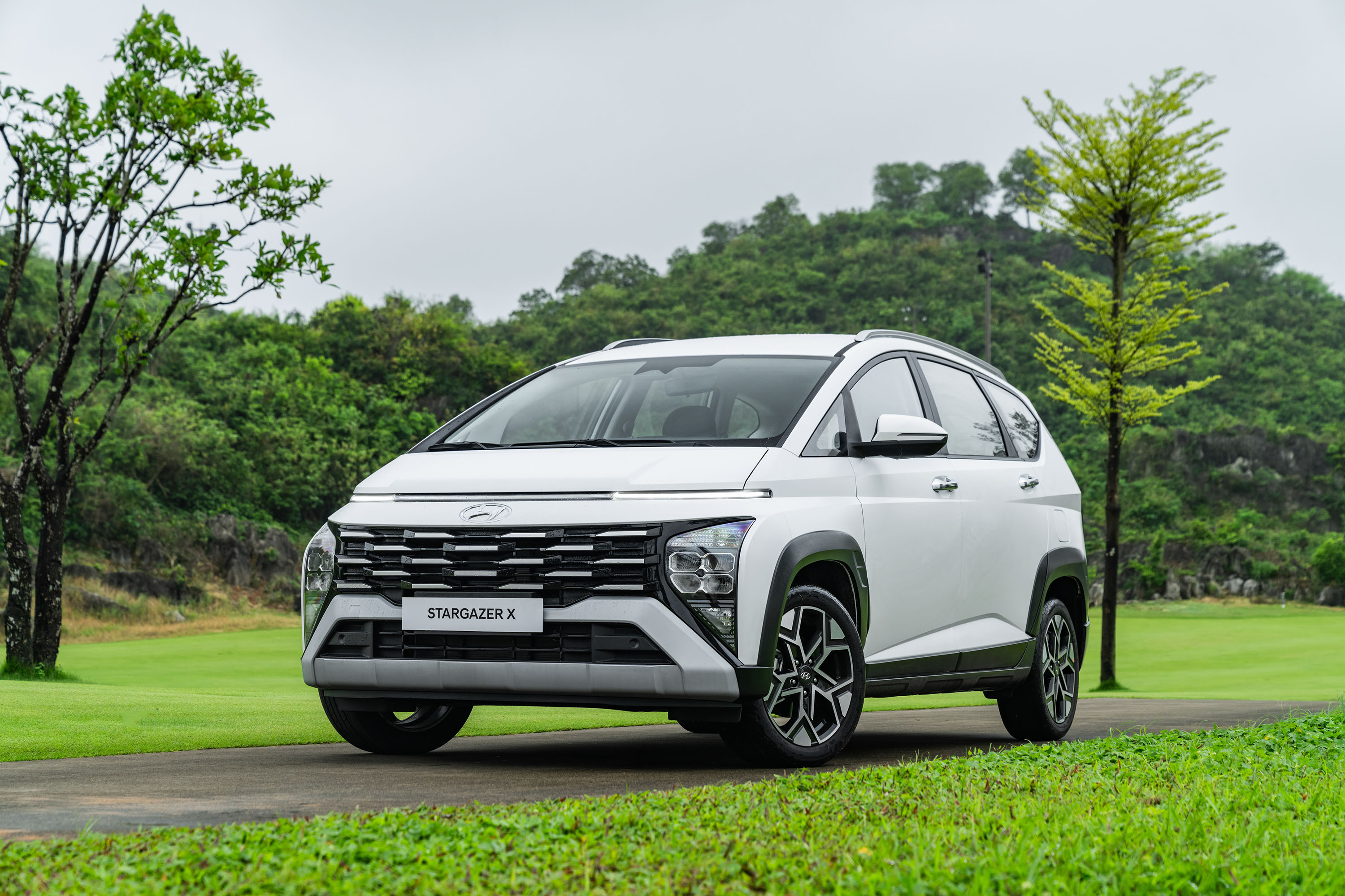 Hyundai Stargazer X có những gì đặc biệt để chiều lòng khách hàng Việt - 1