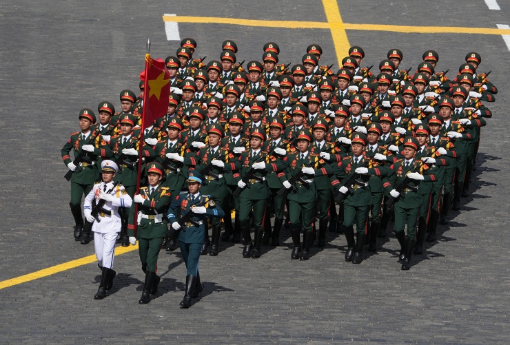 Khối duyệt binh của QĐND Việt Nam tại Quảng trường Đỏ. Ảnh: RIA Novosti