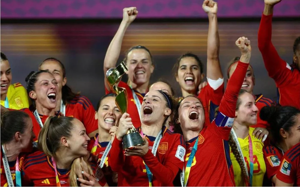 Tây Ban Nha lần đầu lên ngôi nữ hoàng thế giới khi World Cup 2023 có 32 đội và tuyển Việt Nam cũng hiện diện tại giải này. Ảnh: Reuters